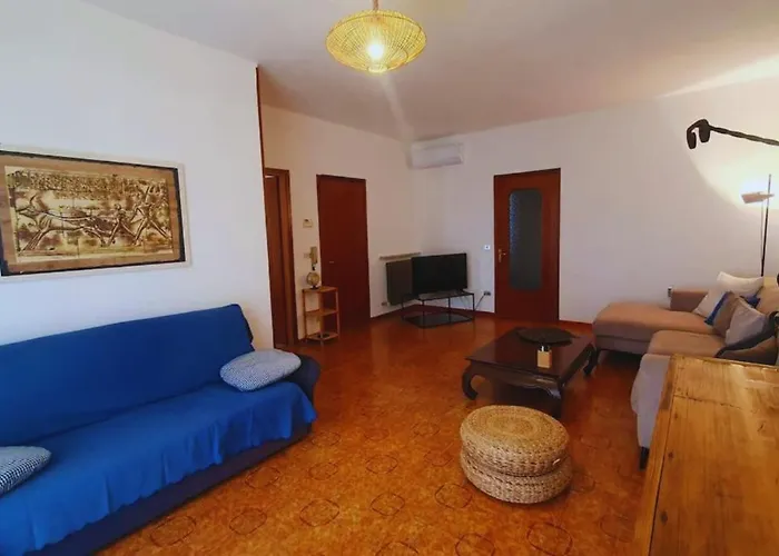 El Lugo Apartamento Colà